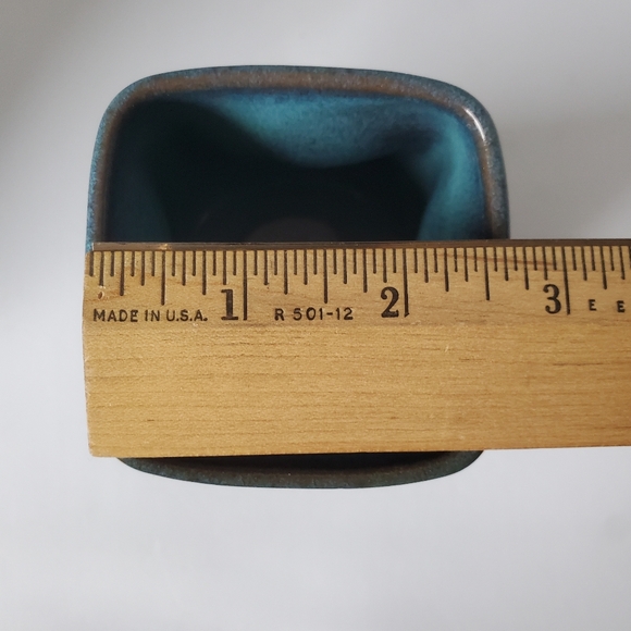 Pottery Square Round Blue Glazed Vase - Picture 7 of 8